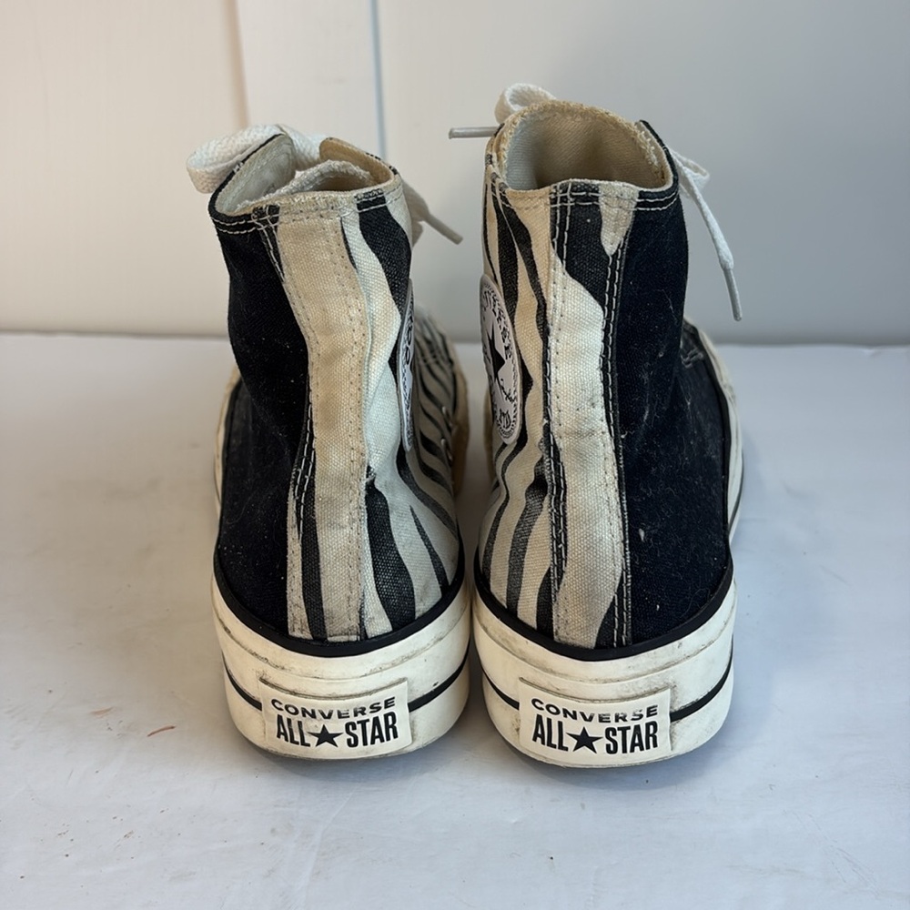 Converse Twisted Black and Zebra Print Plaform Hightops - Picture 5 of 16